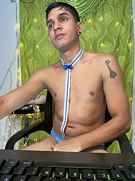 Angel latinboy online show from 24, 2, 2026