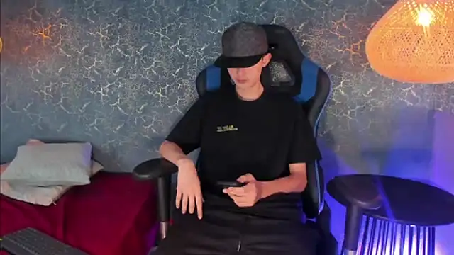 ArthurCox online show from 21, 11, 2025