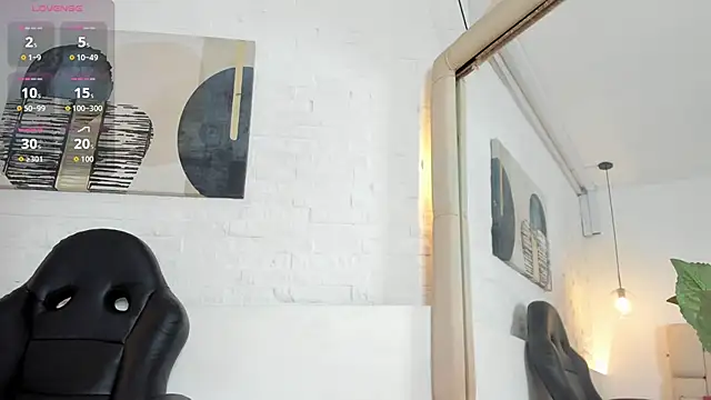 Snapshot of Sarah_GothicGirl chatting on 8, 1, 2026 Sarah GothicGirl online show from 8, 1, 2026