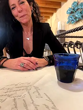 Snapshot of eddivad6974 chatting on 1, 11, 2025 eddivad6974 online show from 1, 11, 2025