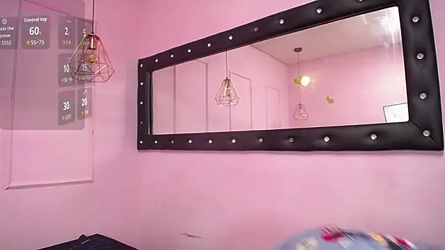 Snapshot of danna7cute chatting on 9, 4, 2026 danna7cute online show from 9, 4, 2026