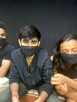 Snapshot of Joy_Love_Roxie chatting on 29, 10, 2025 Joy Love Roxie online show from 29, 10, 2025