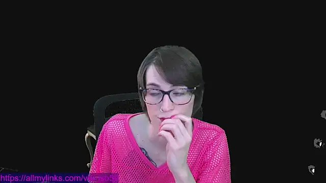 Snapshot of vivi-iso59 chatting on 28, 2, 2026 vivi-iso59 online show from 28, 2, 2026