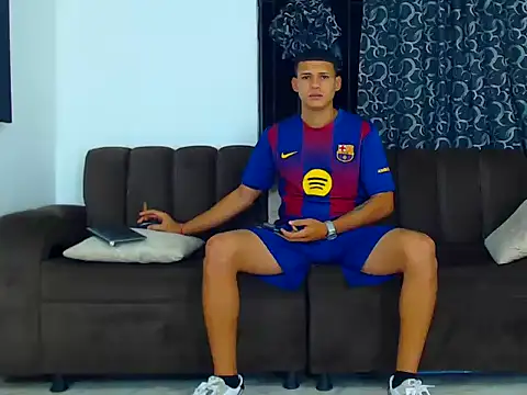 Snapshot of jefferson_exotic21 chatting on 25, 11, 2025 jefferson exotic21 online show from 25, 11, 2025