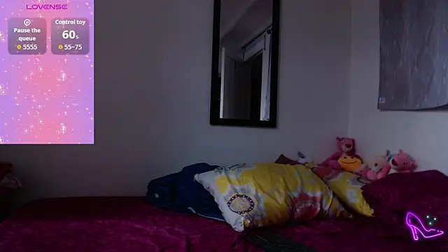 AllysonStonne online show from 12, 11, 2025