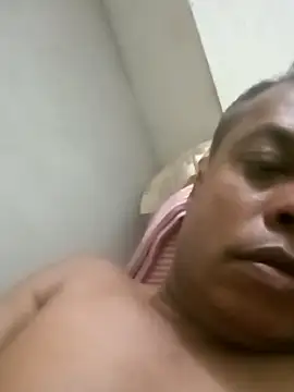 Snapshot of Suranga-55 chatting on 14, 10, 2025 Suranga-55 online show from 14, 10, 2025