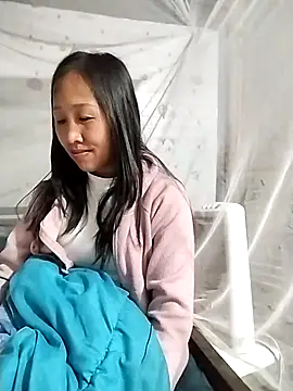 cute love00 online show from 6, 2, 2026