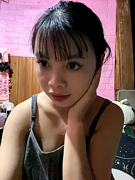 Snapshot of LunaBerry18 chatting on 7, 11, 2025 LunaBerry18 online show from 7, 11, 2025