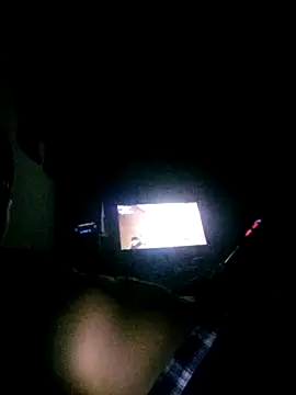 Snapshot of ReyesSau chatting on 17, 11, 2025 ReyesSau online show from 17, 11, 2025