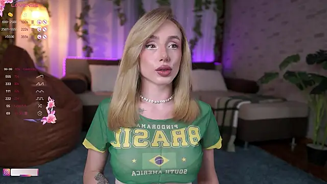 Snapshot of BabyyyLunaX chatting on 20, 6, 2026 BabyyyLunaX online show from 20, 6, 2026