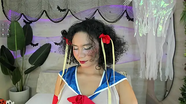 Snapshot of ellette__ chatting on 30, 10, 2025 ellette online show from 30, 10, 2025