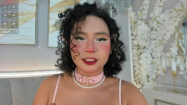 Snapshot of ellette__ chatting on 15, 12, 2025 ellette online show from 15, 12, 2025