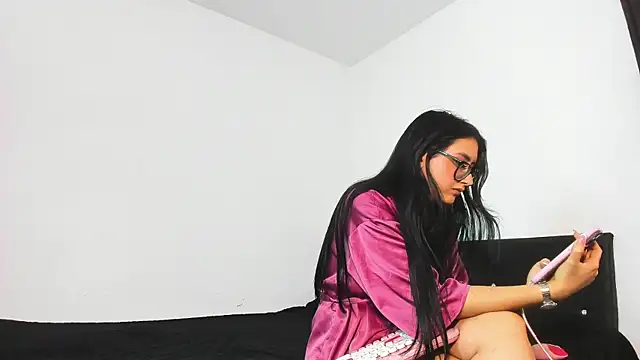 77Neferkitty77 online show from 26, 7, 2026