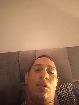 Snapshot of Jota_Alejand chatting on 19, 2, 2026 Jota Alejand online show from 19, 2, 2026