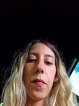 PetiteSecrets online show from 3, 10, 2025