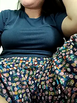  Babyrose  online show from 18, 1, 2026