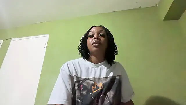 Liaprettygirl online show from 23, 5, 2026