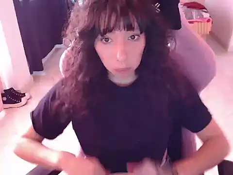 ScarlettShirahoshi online show from 14, 3, 2026