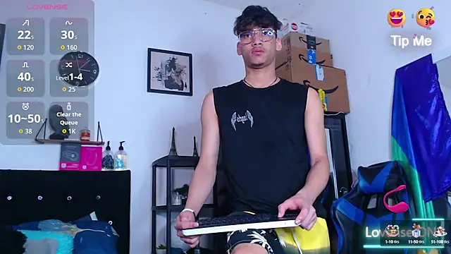 Gael Jones online show from 2, 10, 2025