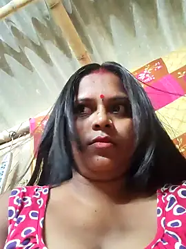 Snapshot of Hot-Show2 chatting on 16, 9, 2025 Hot-Show2 online show from 16, 9, 2025