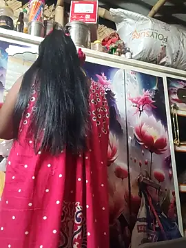 Snapshot of Hot-Show2 chatting on 1, 11, 2025 Hot-Show2 online show from 1, 11, 2025