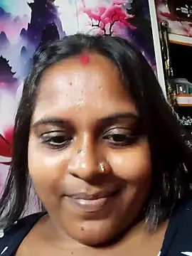 Snapshot of Hot-Show2 chatting on 4, 11, 2025 Hot-Show2 online show from 4, 11, 2025