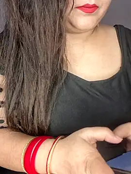 Snapshot of indian-hotmilfs chatting on 5, 6, 2026 indian-hotmilfs online show from 5, 6, 2026