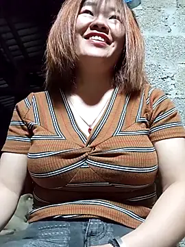 Snapshot of sukabae00 chatting on 19, 4, 2026 sukabae00 online show from 19, 4, 2026