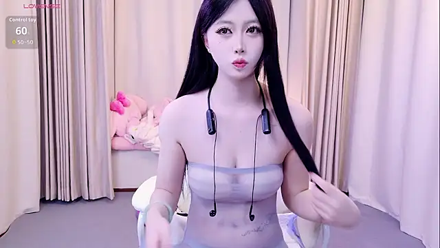 niannian18 online show from 14, 11, 2025