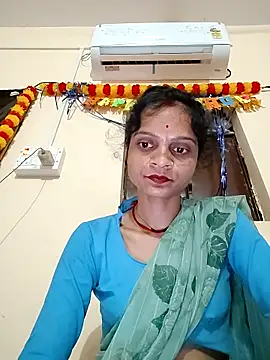 Snapshot of Sonam_dhakad chatting on 13, 10, 2025 Sonam dhakad online show from 13, 10, 2025