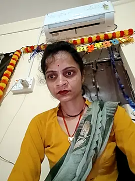 Snapshot of Sonam_dhakad chatting on 14, 10, 2025 Sonam dhakad online show from 14, 10, 2025