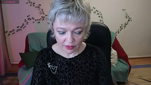 Snapshot of Rosette_Pricky chatting on 15, 4, 2026 Rosette Pricky online show from 15, 4, 2026