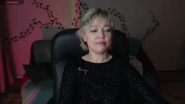 Snapshot of Rosette_Pricky chatting on 15, 4, 2026 Rosette Pricky online show from 15, 4, 2026