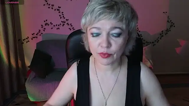 Snapshot of Rosette_Pricky chatting on 24, 4, 2026 Rosette Pricky online show from 24, 4, 2026