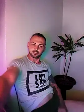 Snapshot of papichulo0099 chatting on 5, 4, 2026 papichulo0099 online show from 5, 4, 2026