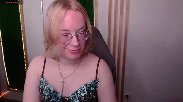 Amanda Butlerr online show from 10, 6, 2026