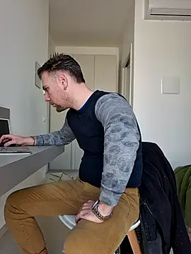 Snapshot of mrlyuis chatting on 24, 2, 2026 mrlyuis online show from 24, 2, 2026