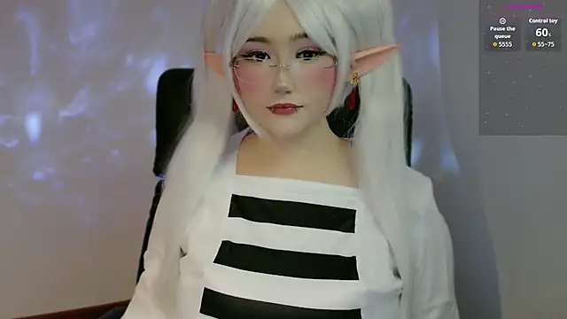 Snapshot of Livelle69 chatting on 1, 11, 2025 Livelle69 online show from 1, 11, 2025