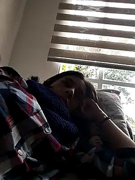 Snapshot of MiaAmore_ chatting on 14, 9, 2025 MiaAmore  online show from 14, 9, 2025