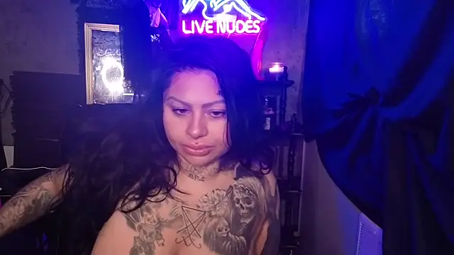 chicanachic13 online show from 15, 2, 2026