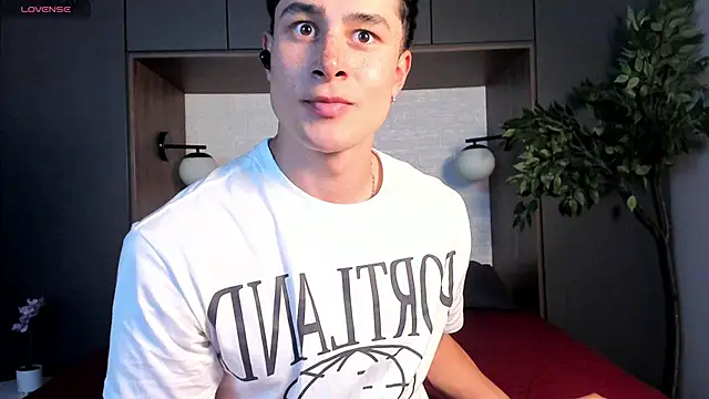 AustinJones  online show from 26, 3, 2026