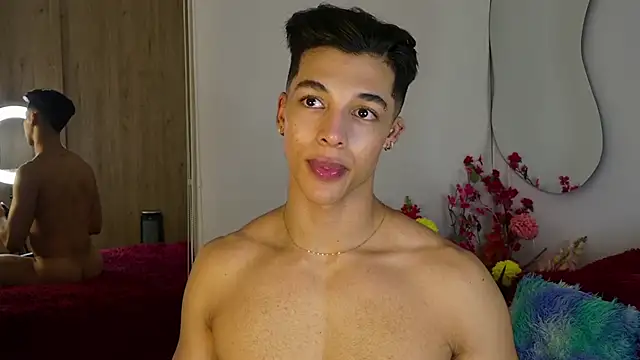 Snapshot of Troye_Williams chatting on 2, 4, 2026 Troye Williams online show from 2, 4, 2026