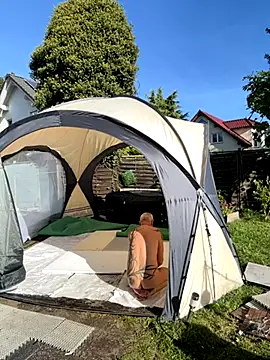 Robbin Huut online show from 13, 10, 2025