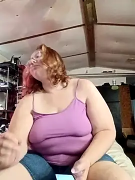 XEmoxkittyx online show from 18, 2, 2026