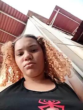 Snapshot of SirenRouge_69 chatting on 27, 9, 2025 SirenRouge 69 online show from 27, 9, 2025