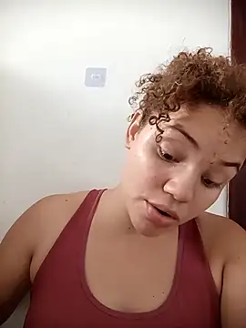 Snapshot of SirenRouge_69 chatting on 21, 10, 2025 SirenRouge 69 online show from 21, 10, 2025