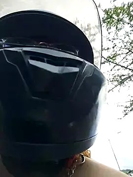 Snapshot of SirenRouge_69 chatting on 19, 11, 2025 SirenRouge 69 online show from 19, 11, 2025