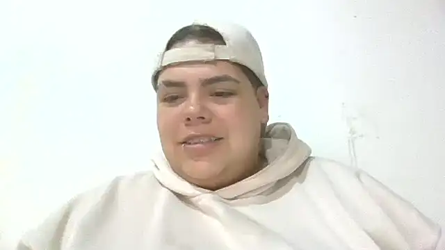 Snapshot of Hailey_Curvy chatting on 18, 10, 2025 Hailey Curvy online show from 18, 10, 2025