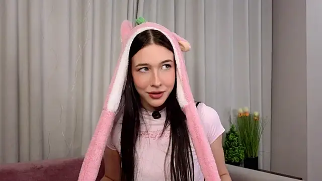 Snapshot of EviaRabasca chatting on 13, 2, 2026 EviaRabasca online show from 13, 2, 2026