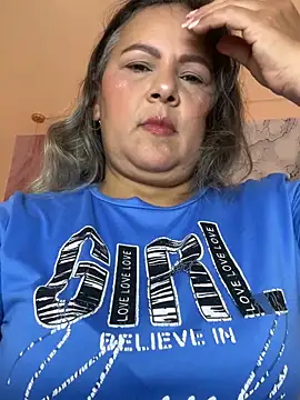 Snapshot of Lucy_Milf_474 chatting on 2, 5, 2026 Lucy Milf 474 online show from 2, 5, 2026